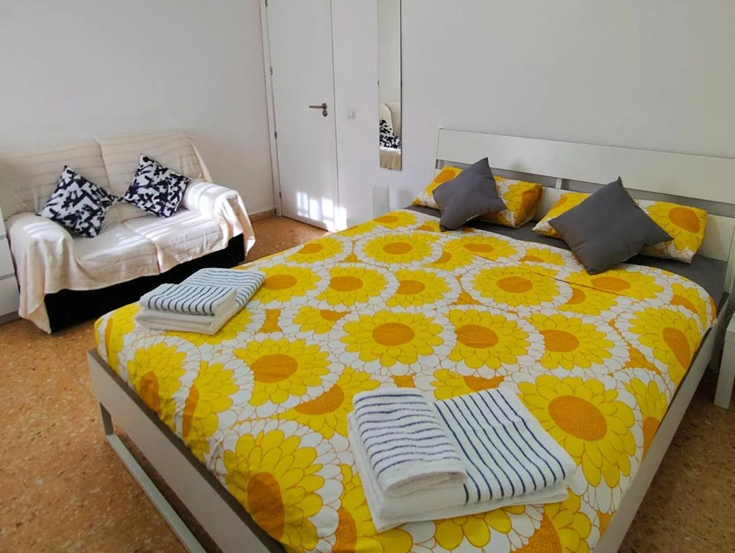 Ana'S House - Rooms In Private Home Maspalomas  Spain